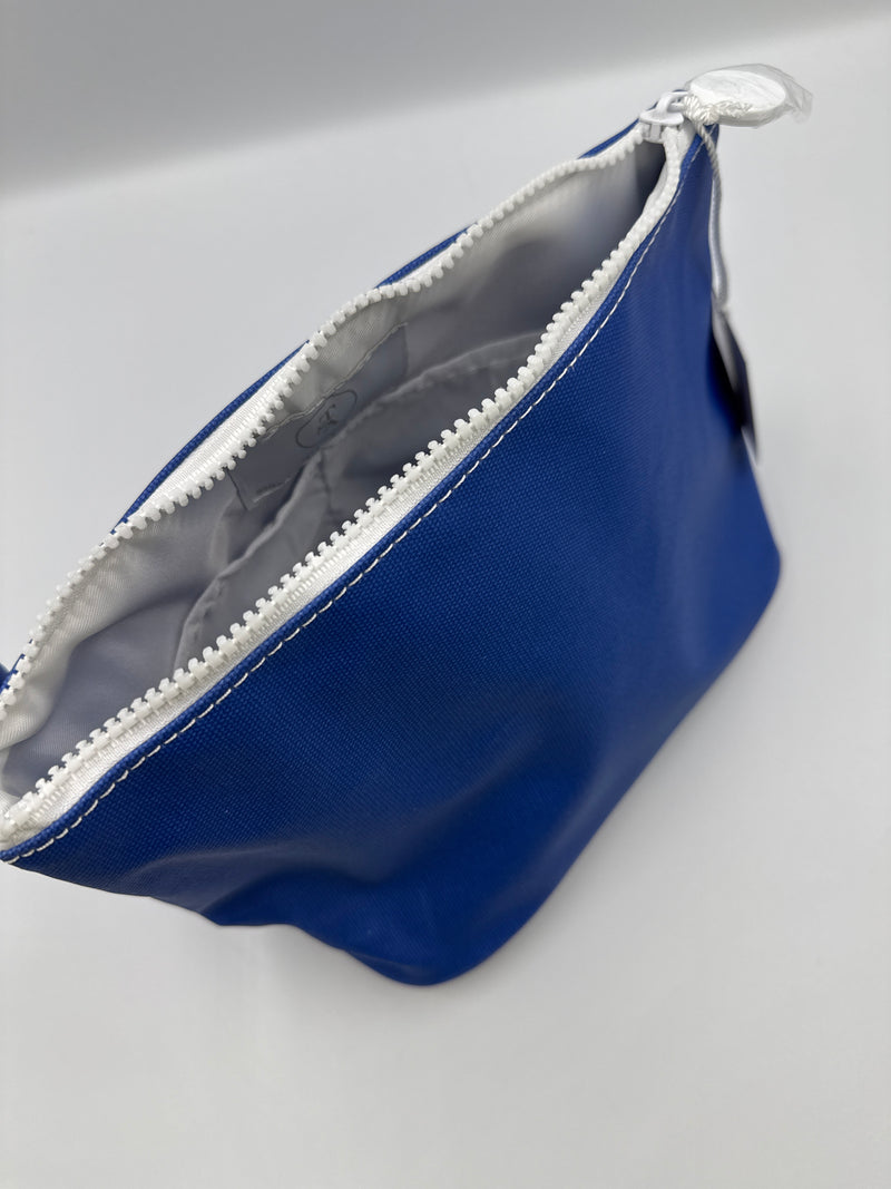 Rain or Shine Skipper Bag