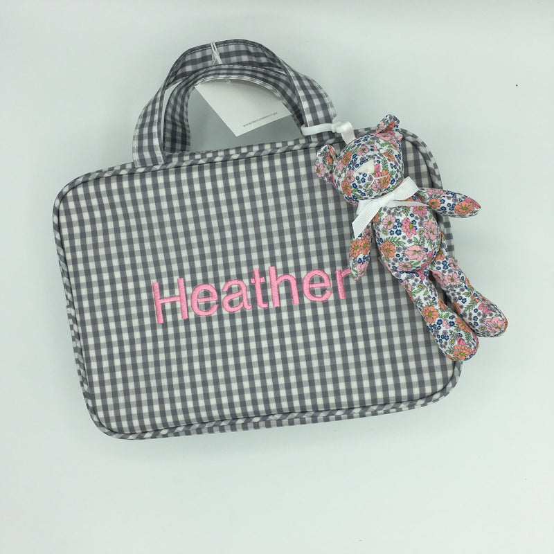 Carry On Gingham